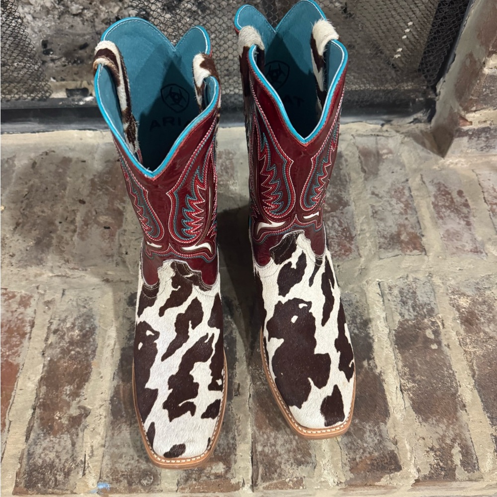 Ariat Western Boots with Cowhide and Red Accents